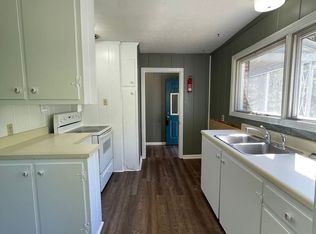 207 Hickory Grove Blvd, Clarksville, TN 37040