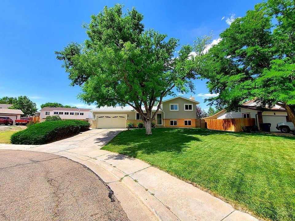 1st image of 17 Carpenter Pl