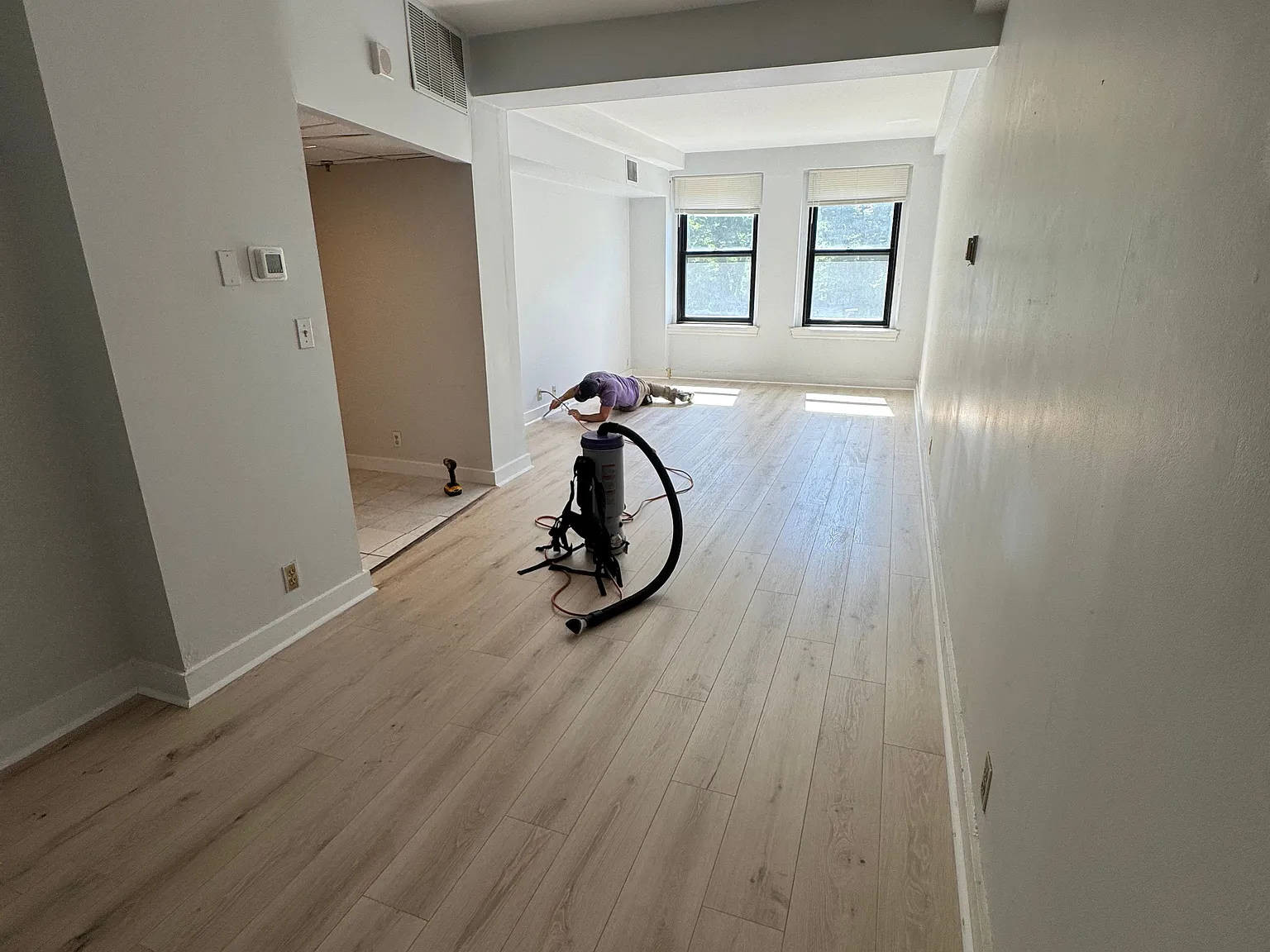 2 bed, 865 sqft, $3,600 — Photo 4