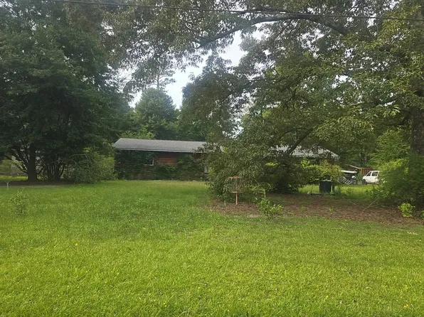 5516 Janeru Cir, Macon, GA 31216