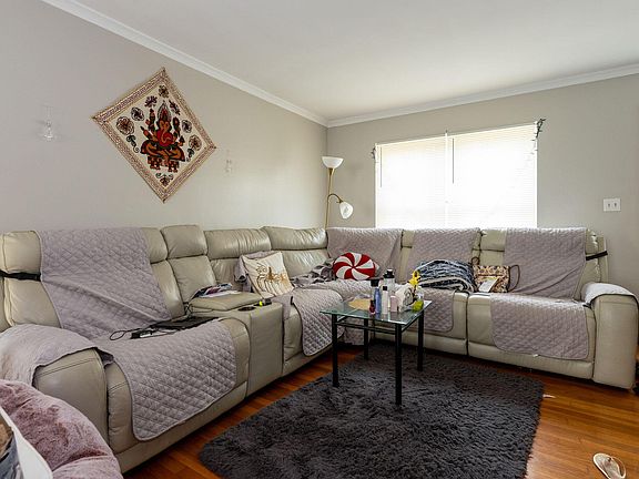 5th image of 2027 Ridgeview Rd #2033