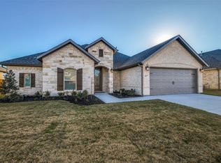 1077 Fleetwood Dr, Justin, TX 76247