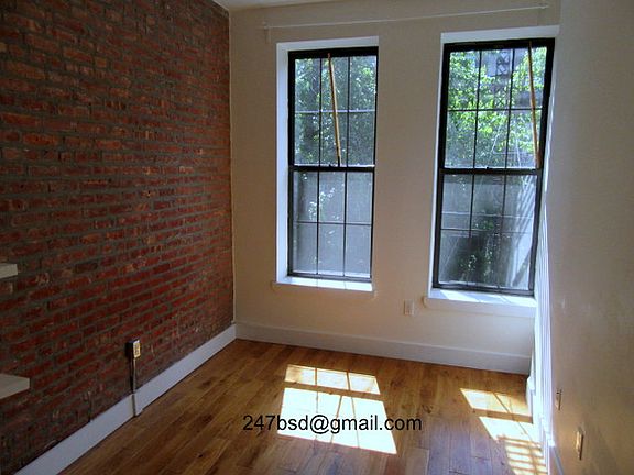 4th image of 420 Melrose St #3B