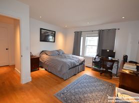 15 Elmira St, Brighton, MA