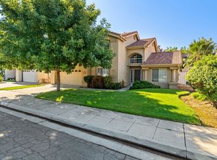 1937 E Lester Ave, Fresno, CA 93720
