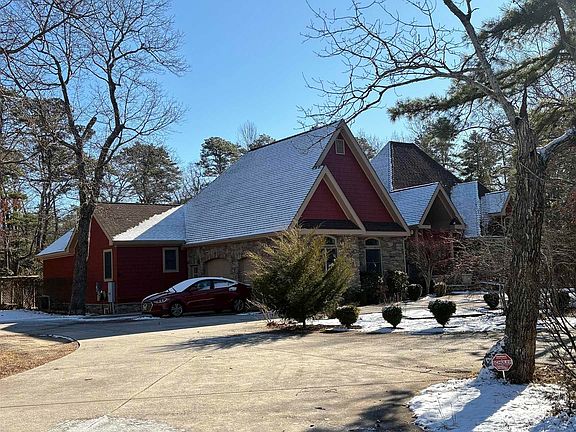 3rd image of 825 Stagecoach Rd