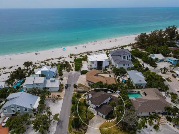 106 49th St, Holmes Beach, FL 34217