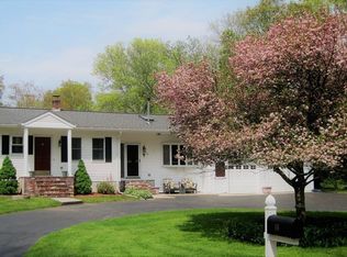 16 Fairfield St, Rehoboth, MA 02769