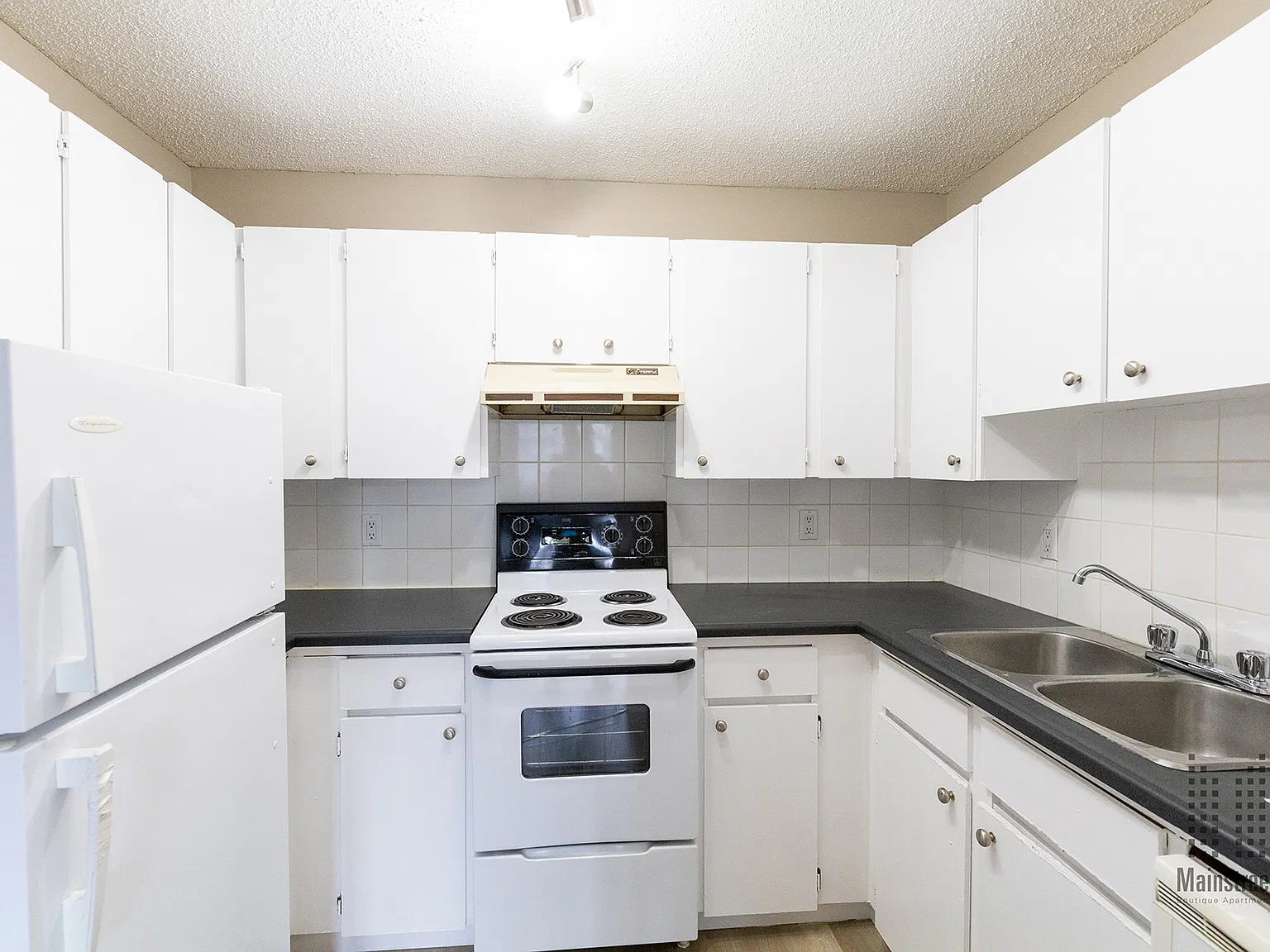 Bankview Place Apartments — Photo 4