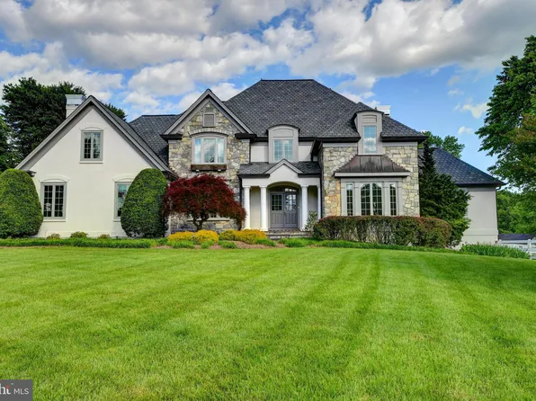 6501 Clifton Rd, Clifton, VA 20124