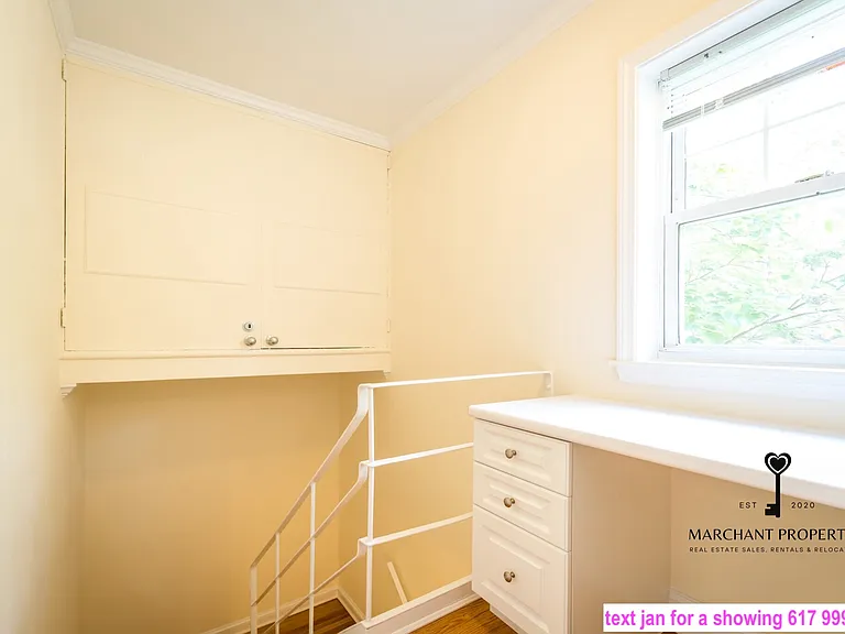 77 Gerry Rd — Photo 18