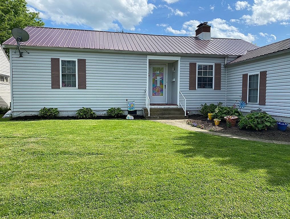 114 E 5th St, Williamstown, WV 26187 | Zillow