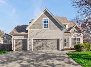 21270 W 227th St, Spring Hill, KS 66083