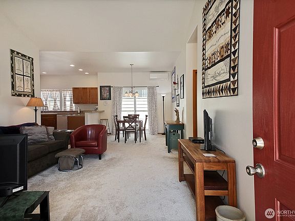 4th image of 1757 Compass Boulevard #7