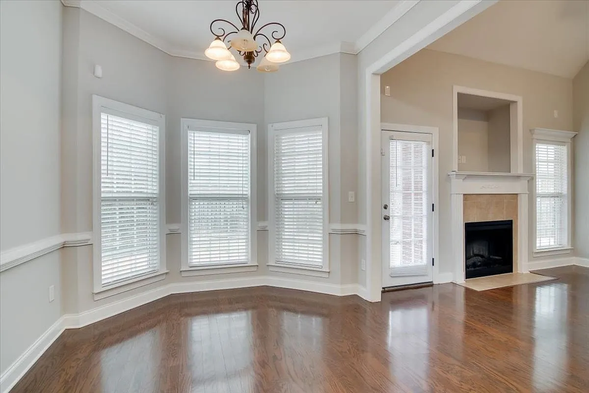 2507 Grier Circle - 2507 Grier Circle — Photo 4