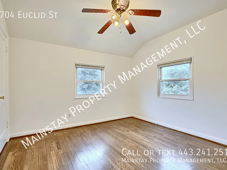 5704 Euclid St — Photo 13