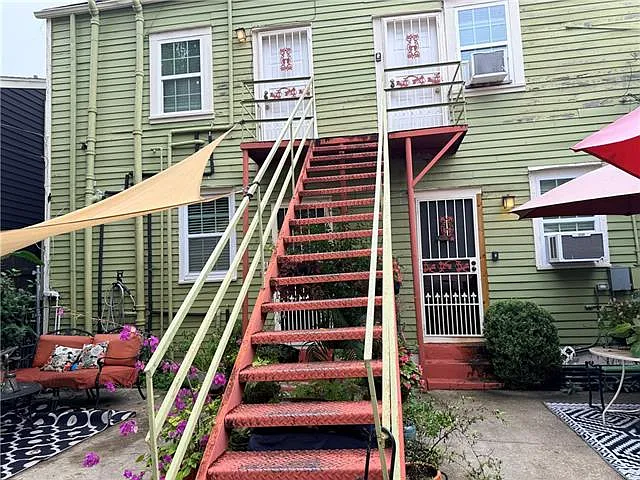 1 bed, 1.0 bath, 600 sqft, $1,050 — Photo 2