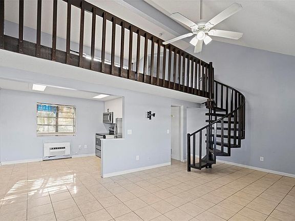 3rd image of 2142 BRADFORD STREET #323
