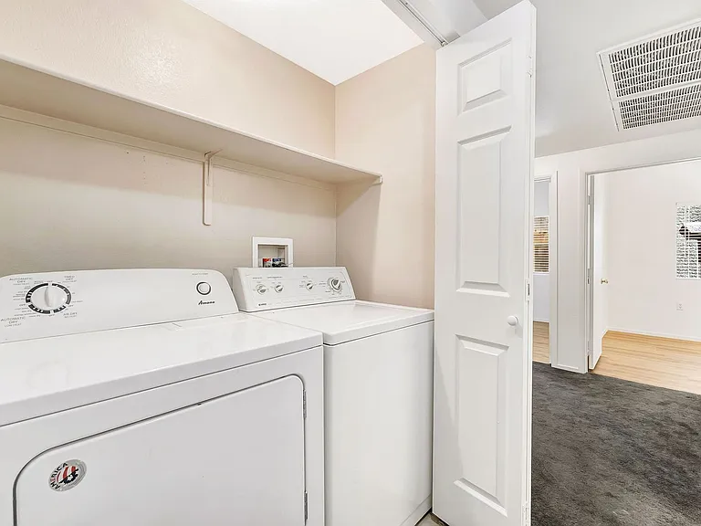 10245 S Maryland Pkwy #176 — Photo 17