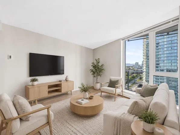 488 SW Marine Dr #2007, Vancouver, BC V5X 0C6