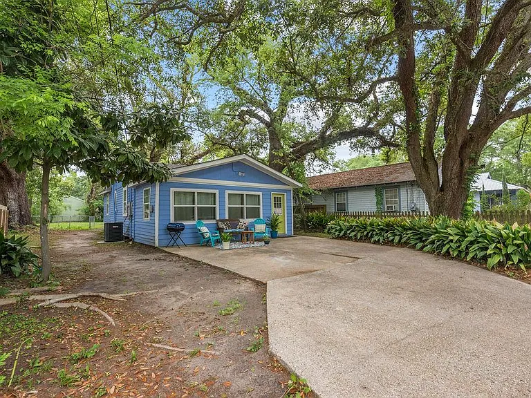 317 Ballentine St — Photo 43