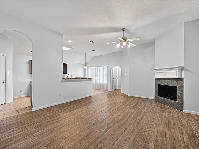 9241 Clearwood Landing Blvd — Photo 13