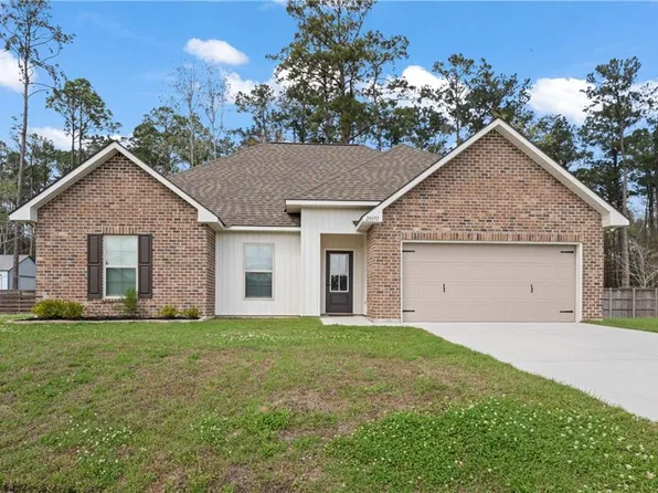28051 Blue Sky Dr, Ponchatoula, LA 70454