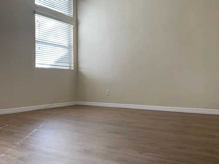 14487 El Contento Ave — Photo 6