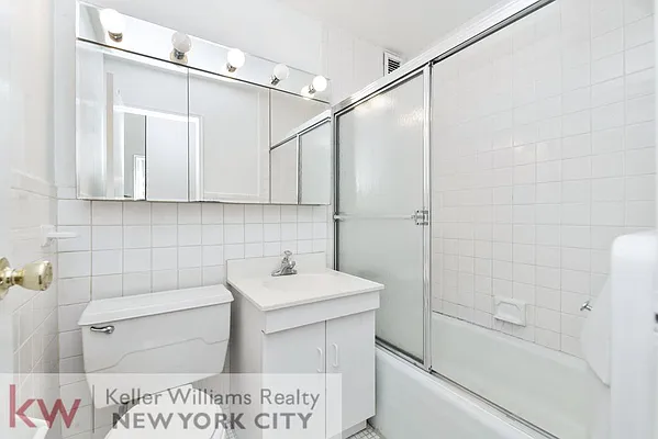 Rented by Keller Williams NYC | media 8