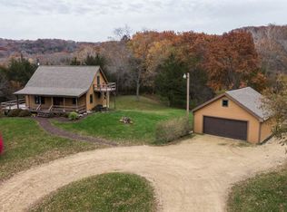 2932 S Blackjack Rd, Galena, IL 61036