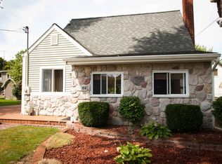 106 Pine St, Brooklyn, MI 49230