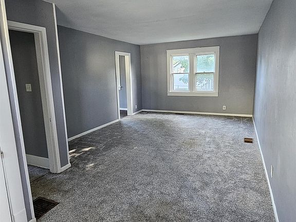 5th image of 166 E Washington St