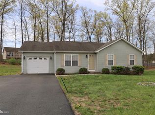 136 Sinker Dr, Inwood, WV 25428