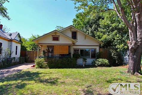 1st image of 1105 Woodlawn Ave