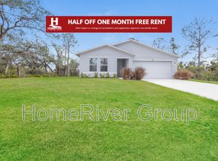 2352 Dodge St, Port Charlotte, FL 33948