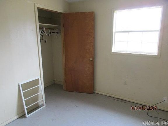 5th image of 3401 Jonquil St