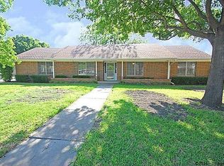 1402 R Ave, Plano, TX 75074