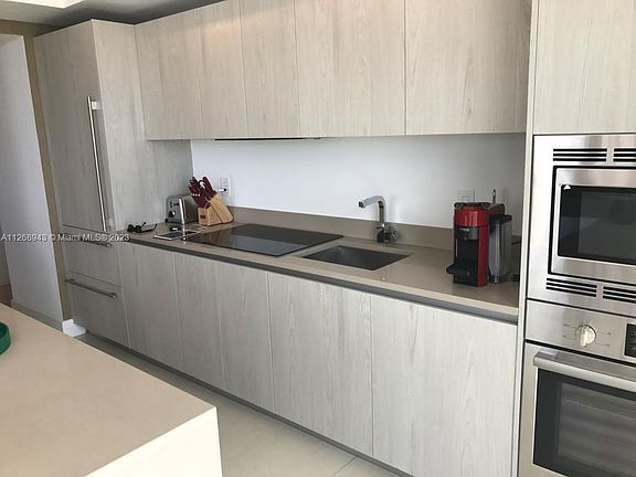 2nd image of 4111 S Ocean Dr #1211