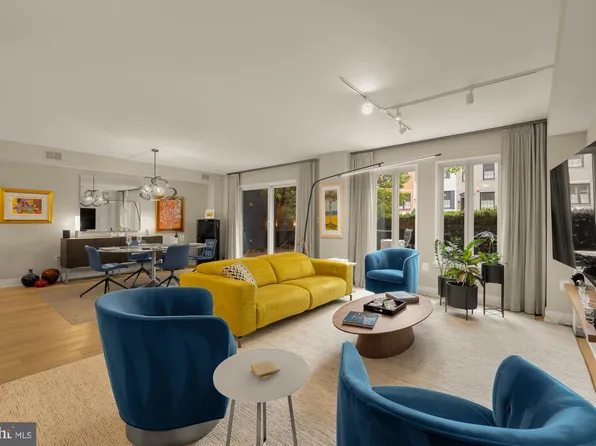 1045 31st St NW APT 104, Washington, DC 20007