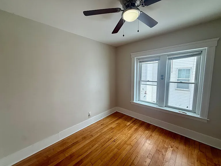 23 Millbury St — Photo 6
