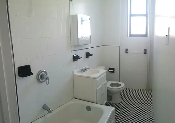 Rented by Brooklyn Vertical Inc. | media 8