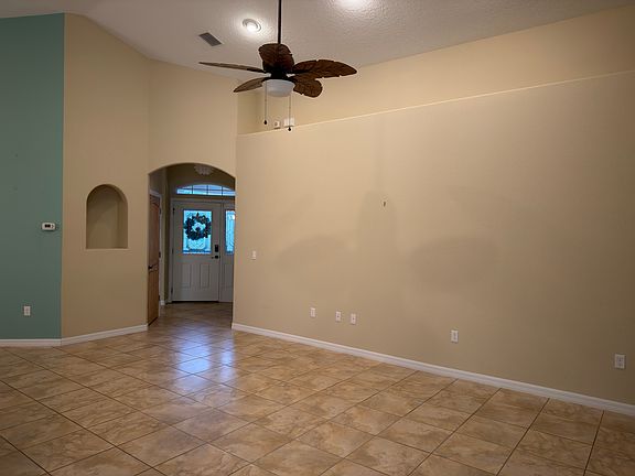 5th image of 141 Park Place Cir