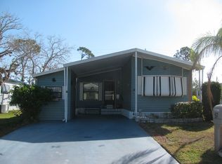 57 Flores Del Norte, Fort Pierce, FL 34951