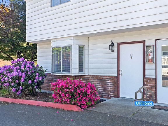 2nd image of 2605 SE 119th Ave #2605