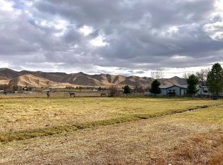 990 Santa Ln, Emmett, ID 83617
