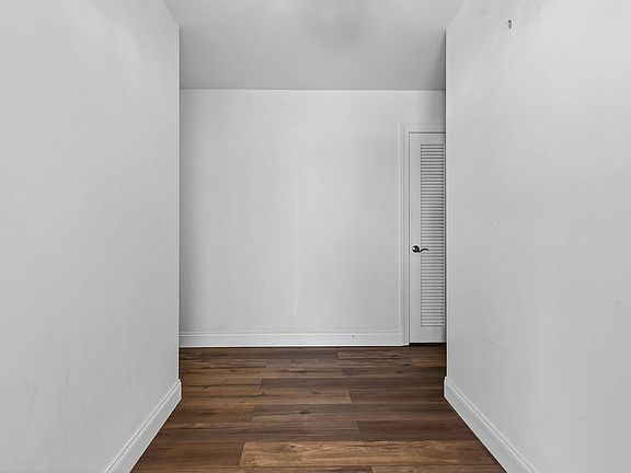 4th image of 3790 Dogwood Avenue
