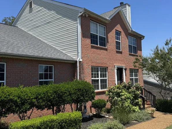 3010 Timber Lake Dr, Mount Juliet, TN 37122