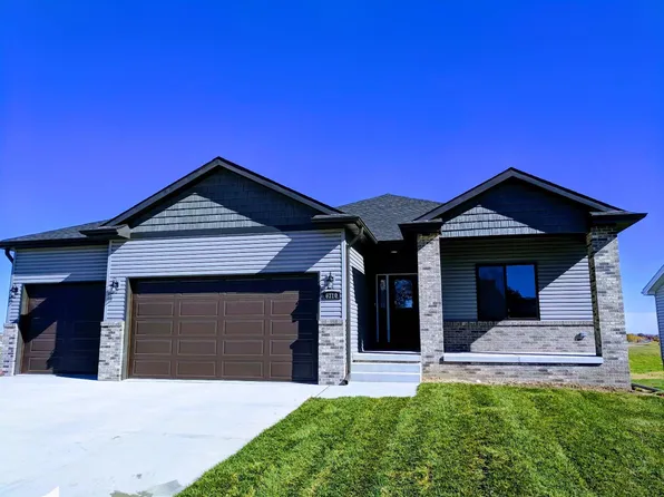 6310 N 15th St, Lincoln, NE 68521