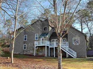 4800 Forest Way Ct NE, Marietta, GA 30066