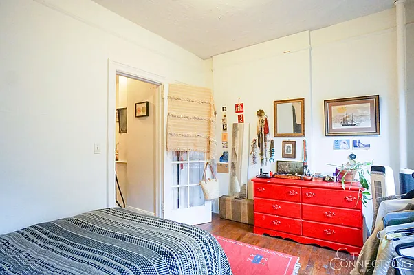 Rented by City Connections Realty | media 22